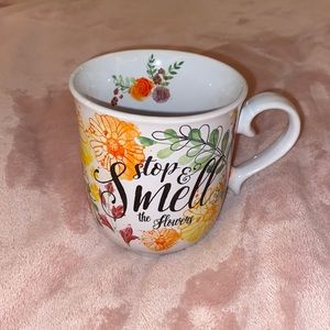 🌸Floral Pattern Mug!🌺🌼